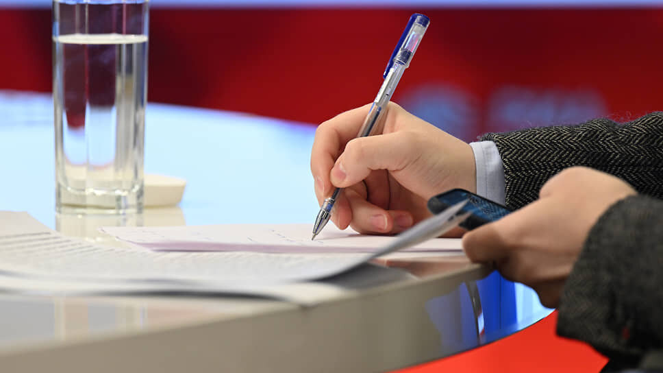 Фото: Александр Казаков / Коммерсантъ