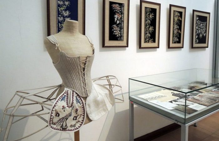 Источник: https://dailydoll.news/2024/07/16/panier-fashion-history-thedailydollnews/