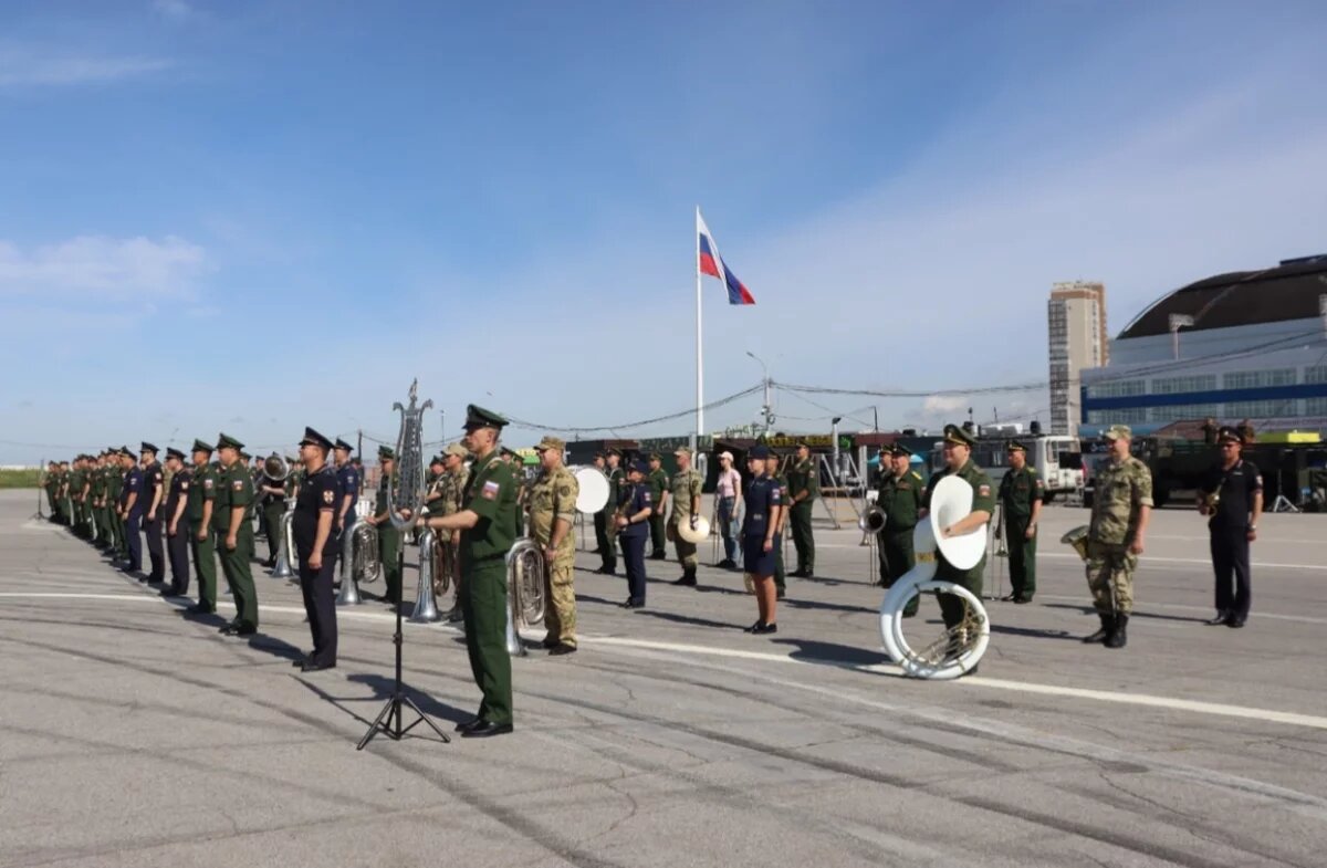    В Хабаровске музыканты Росгвардии готовятся к Параду Победы 3 сентября