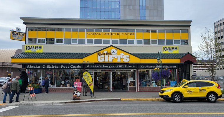 Магазин сувениров в городе Анкоридж. Фото: Иван Пильщиков/ТАСС