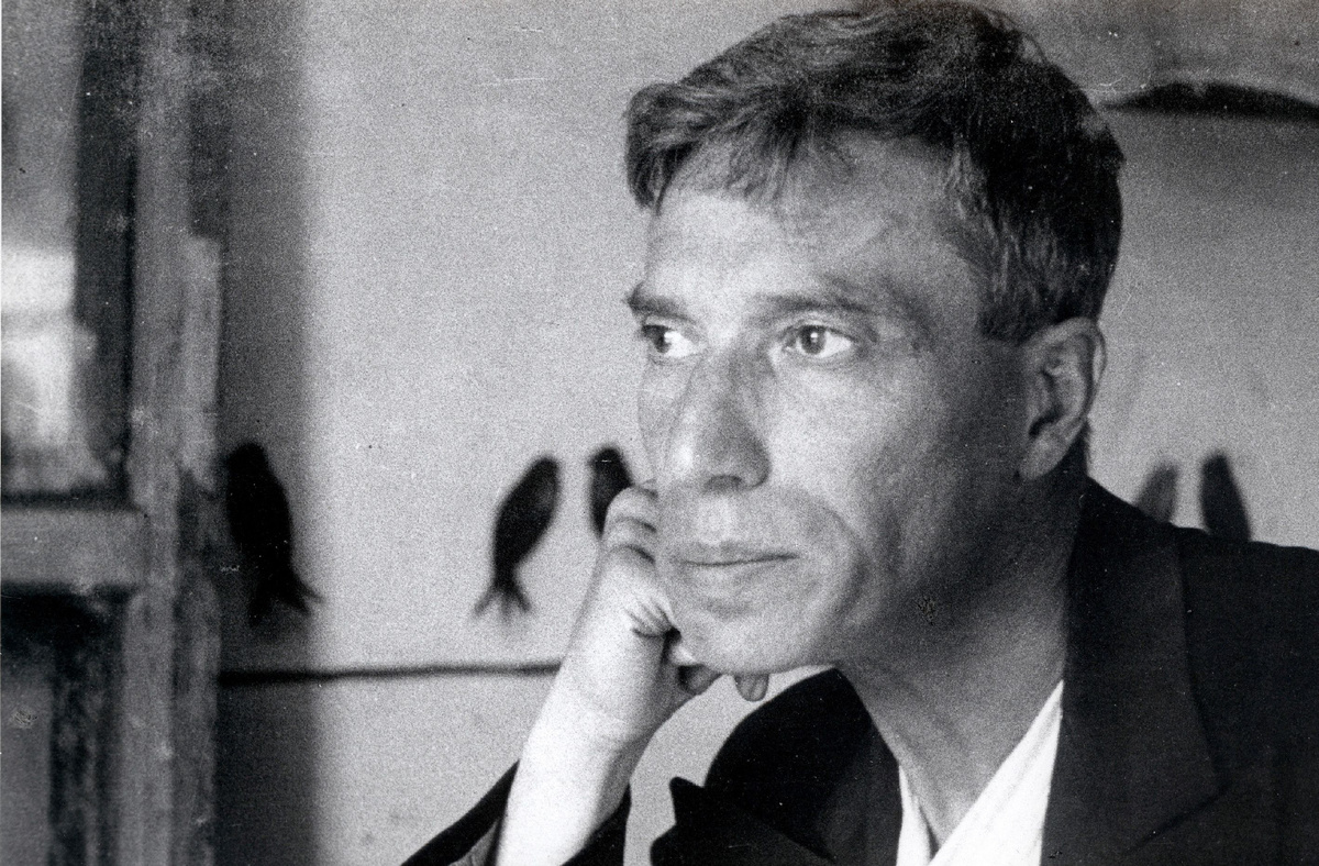 Борис Леонидович Пастернак — русский советский поэт, писатель и переводчик. Один из крупнейших русских поэтов XX века. Первые стихи опубликовал в 23 года.