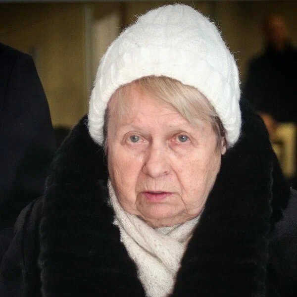     Александра Пахмутова отметит 96-летие на сцене