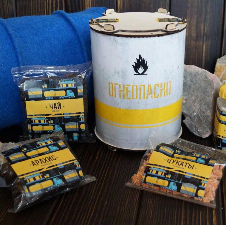 Шоколадные фигуры и другие подарки с лого на День нефтяника и газовика