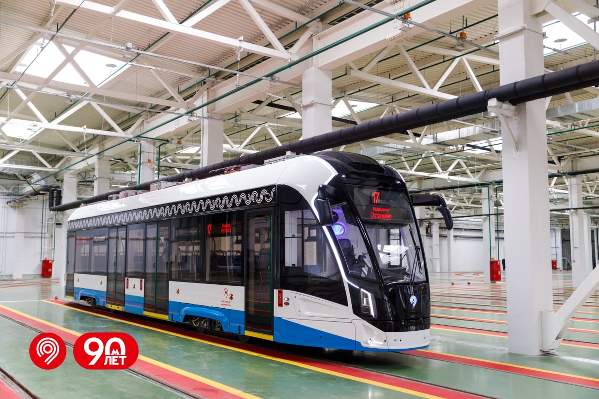 📷 1.1: Общий вид вагона в производственном боксе депо.