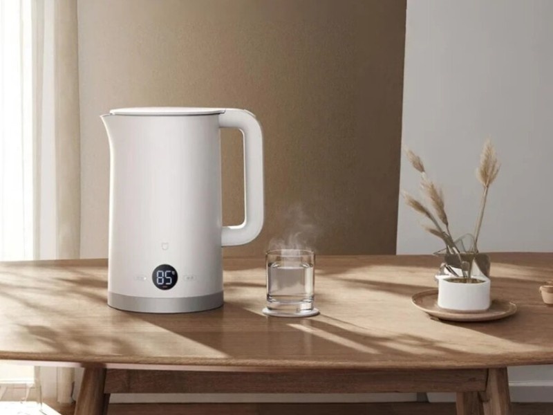    Xiaomi выпустила 2-литровый умный электрочайник Mijia c автоподогревом