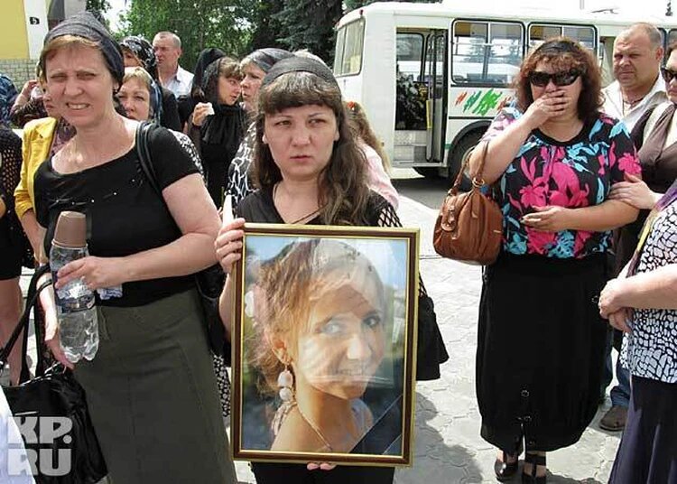 Похороны Насти Полушкиной. Фото: Юрий Криворучко