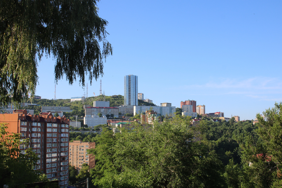 Вид с улицы Томской