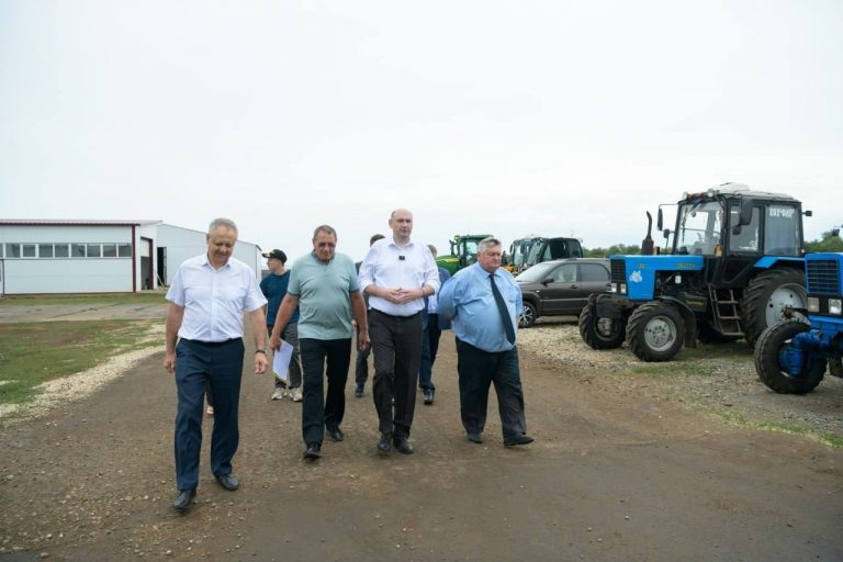    Евгений Солнцев оценил потенциал оренбургских фермеров Оренбуржье
