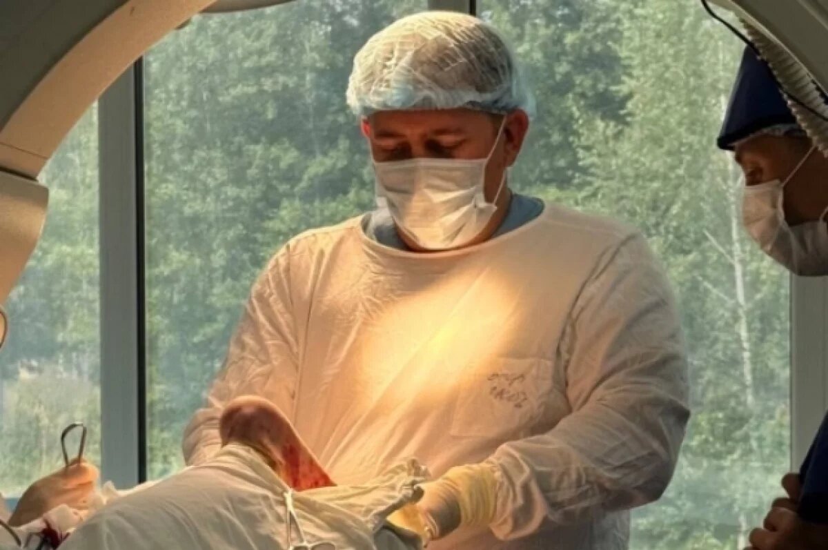    Ижевские врачи извлекли осколок из стопы раненого бойца СВО