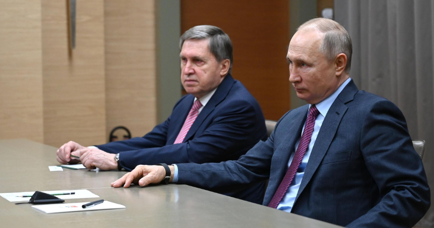 Юрий Ушаков и Владимир Путин.