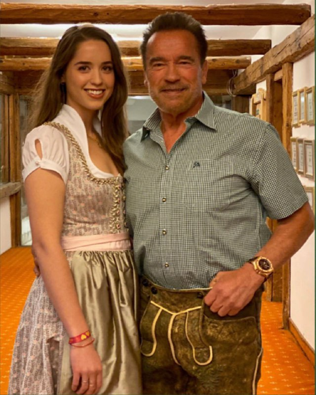 Кристина Шварценеггер с отцом / @schwarzenegger