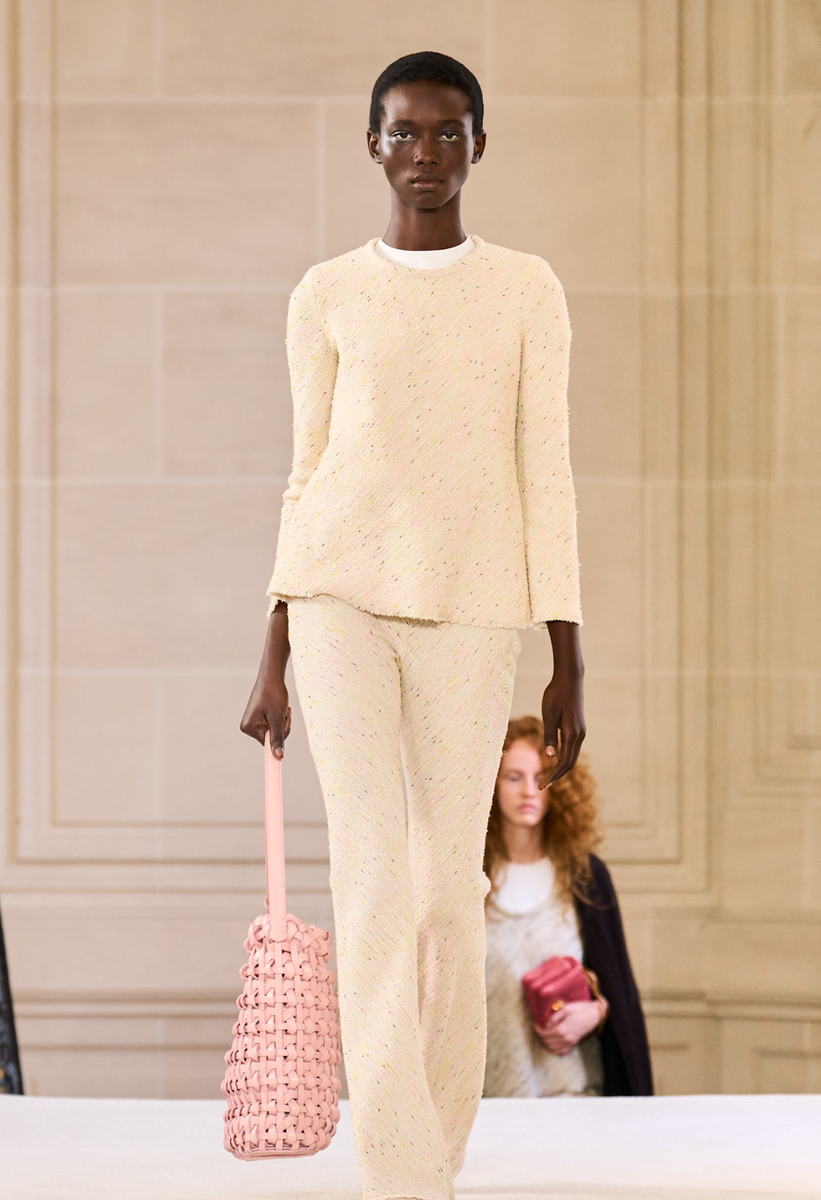 Фотографии с показов осень-зима 2025/2026