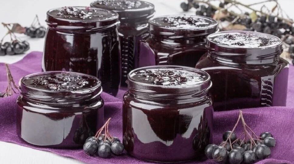 Варенье из черноплодной рябины – витаминная бомба и осенний деликатес