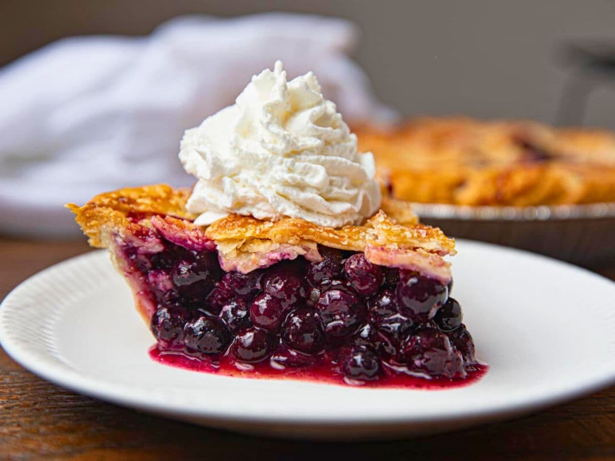 Рецепт 1: Классический американский черничный пирог (Blueberry Pie)