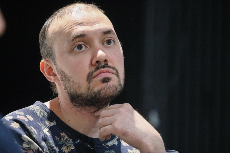    Туфан Имамутдинов отметил, что, когда он в 2021 году пришел в театр им. Тинчурина, актеры говорили о желании сохранить философию передвижного театра.   
Фото: «БИЗНЕС Online»