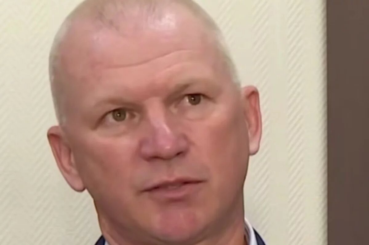    Боец спецоперации стал работником отдела здравоохранения Колпинского района