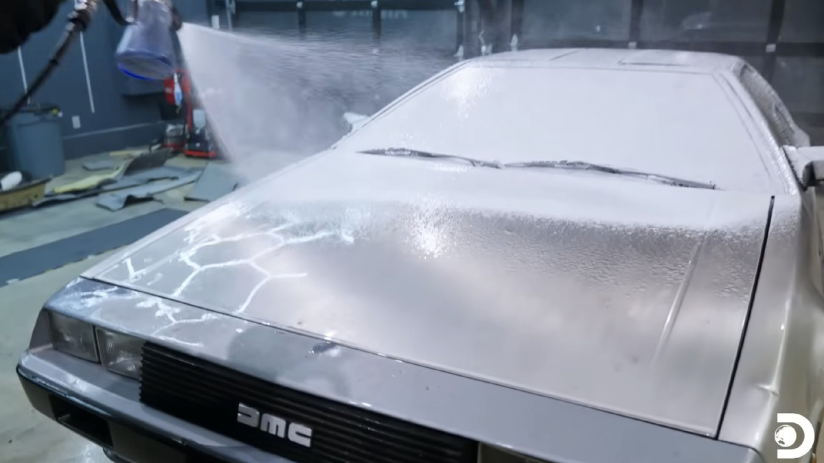 DeLorean DMC-12 1981 года