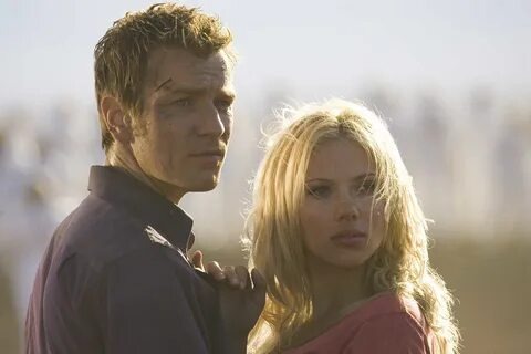 Актёрский состав
Главные роли: Юэн Макгрегор — Линкольн-Шесть-Эхо, Скарлетт Йоханссон — Джордан-Два-Дельта. ru.wikipedia.org*ru.ruwiki.ruФотографии актёров, исполнивших роли в фильме 'Остров' (2005):