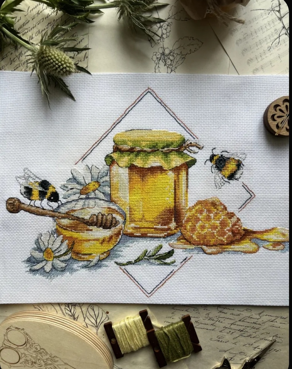 Фото с Озона