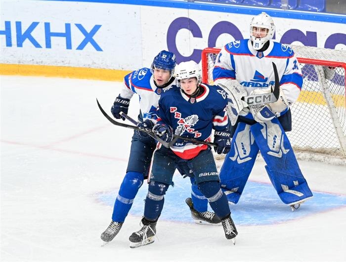    ФОТО: пресс-служба ХК "Лада"