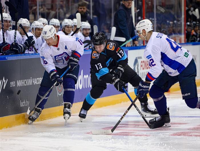    ФОТО: пресс-служба ХК "Лада"