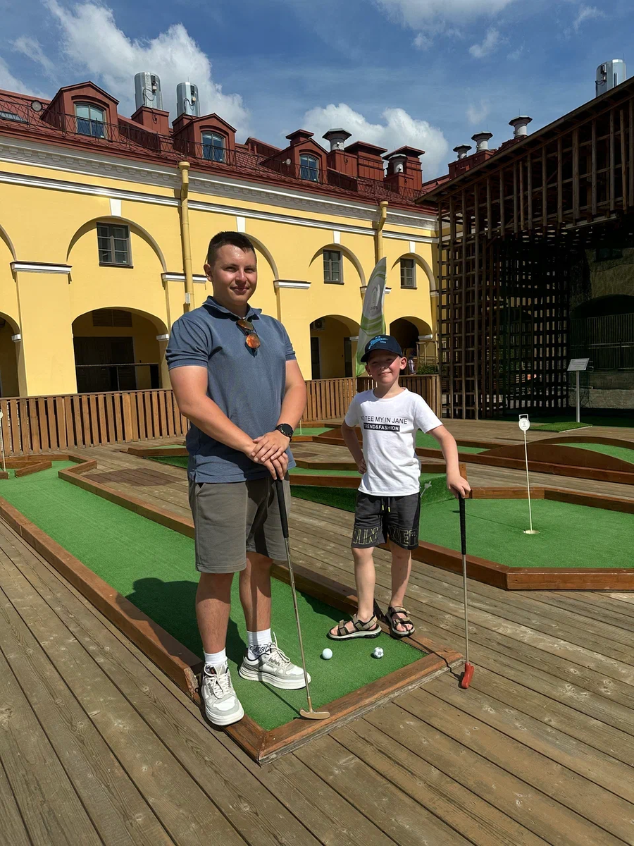 Отец и сын: гольф-батл ⛳😄