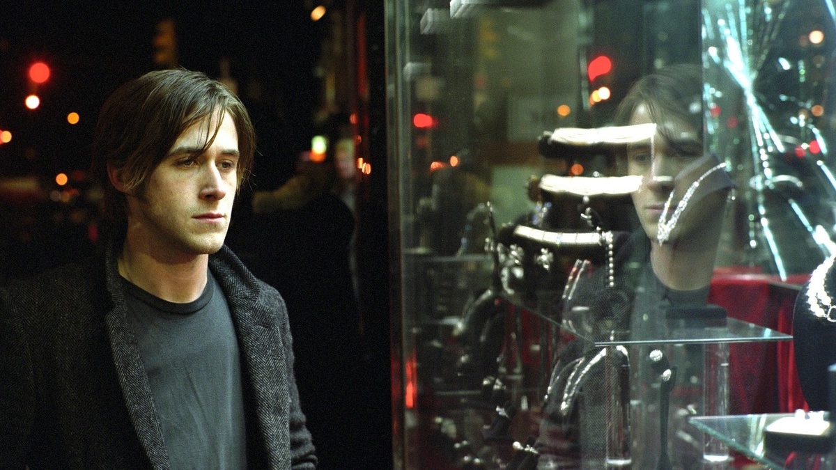 Кадр из фильма «Останься», 2005 год, режиссер Марк Форстер
