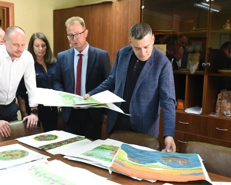     Александр Хинштейн посетил с рабочим визитом Железногорск