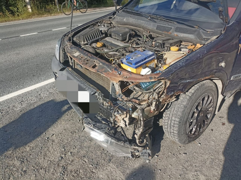    Мотоциклиста увезли в больницу после ДТП в ЧалнеГоскомитет Карелии по безопасности