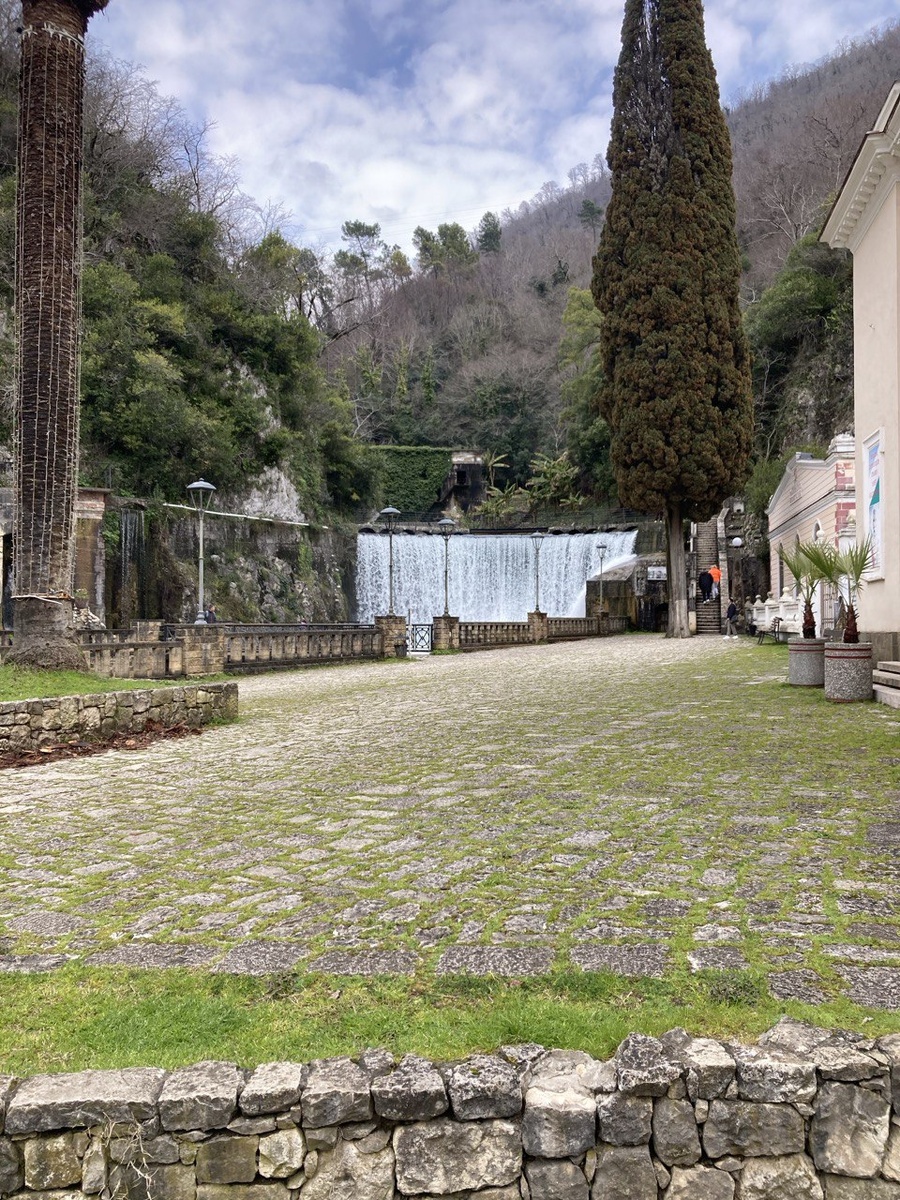 Фото сделано в марте 24 года