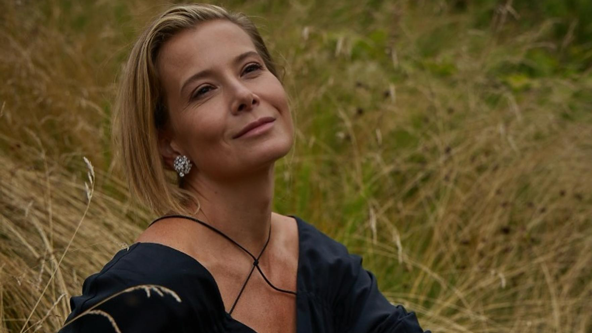    Юлия Высоцкая. Фото: Инстаграм* @juliavysotskayaofficial