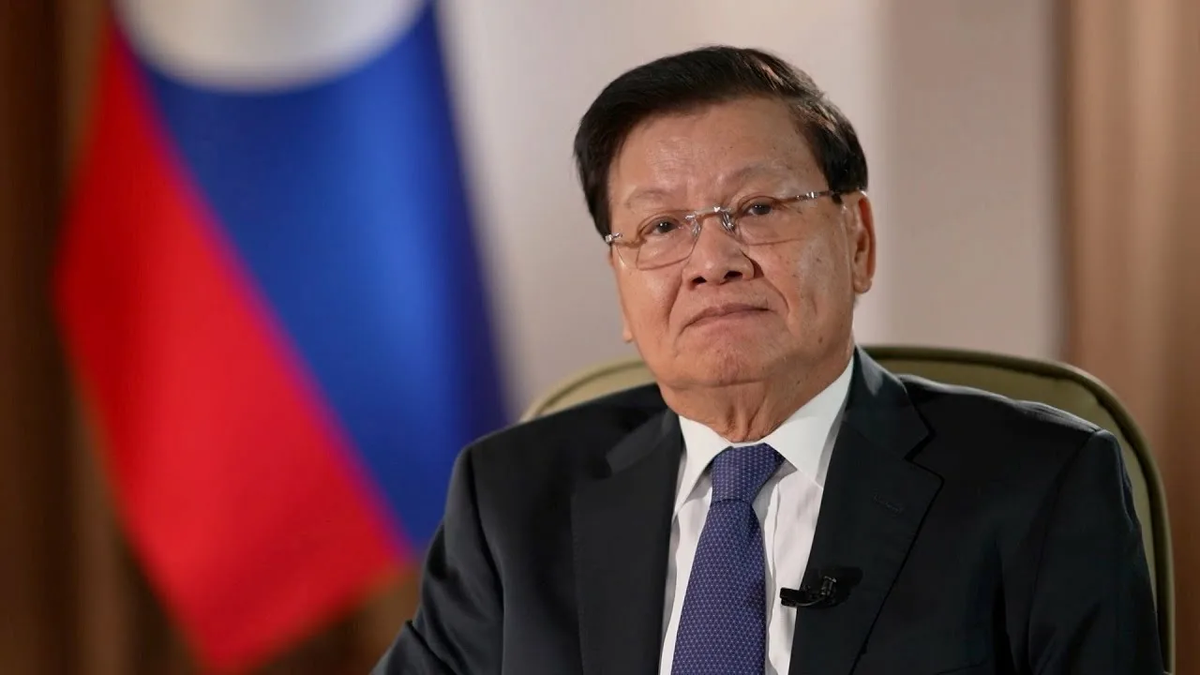 Тхонглун Сисулит — лаосский государственный и политический деятель. Премьер-министр Лаосской Народно-Демократической Республики с 20 апреля 2016 по 22 марта 2021 года. Член Политбюро ЦК НРПЛ.