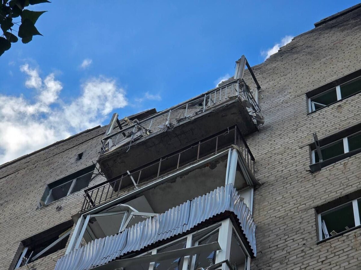    Удар БПЛА по жилому дому в Ростове-на-Дону / Источник: https://t.me/Yuri_Slusar