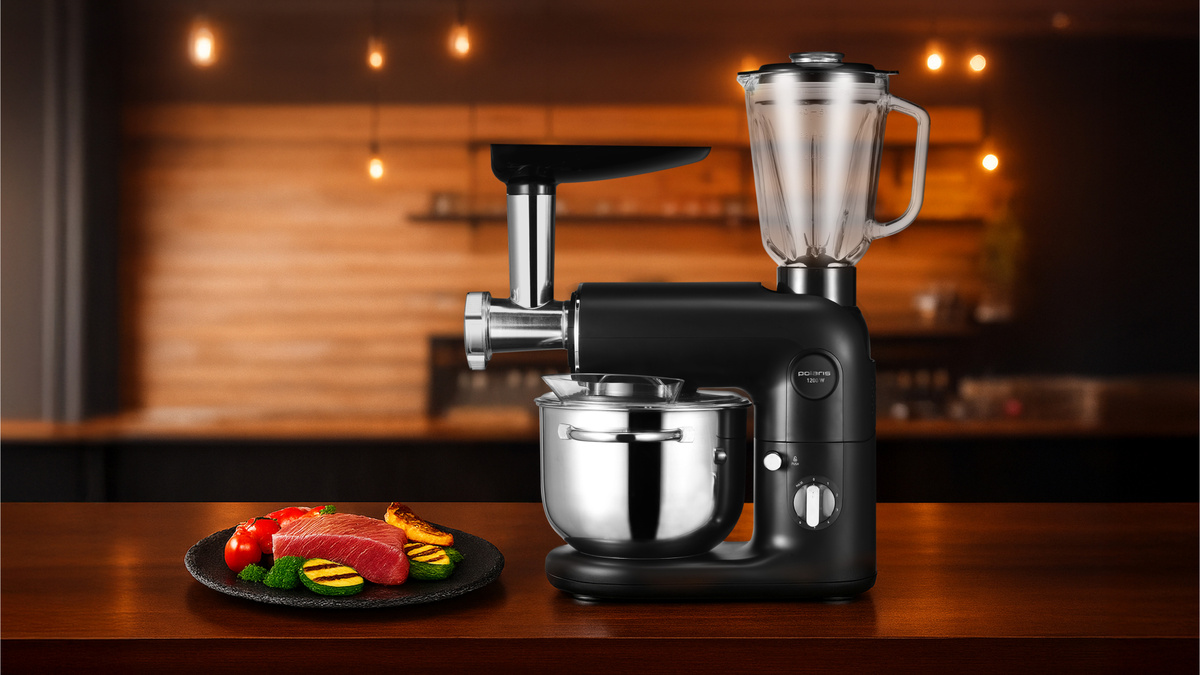 Кухонная машина Polaris PKM 1206 — планетарный миксер, мясорубка, блендер и овощерезка в едином корпусе.