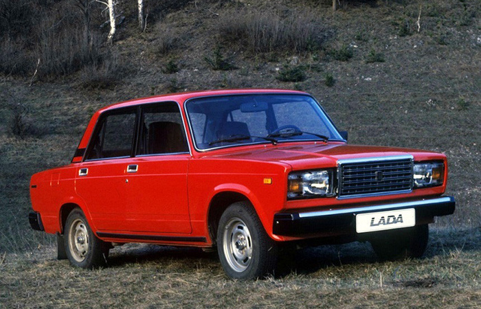 ВАЗ-2107.