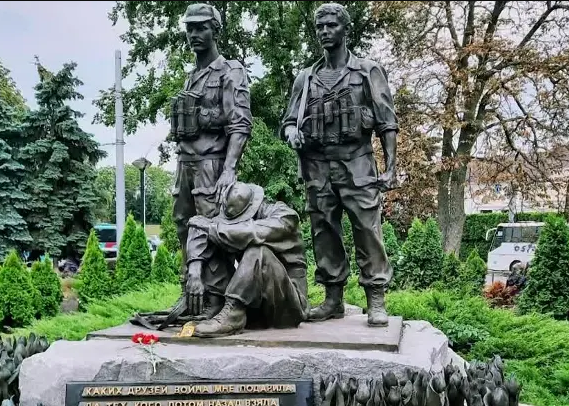 Киев. Улица Лаврская