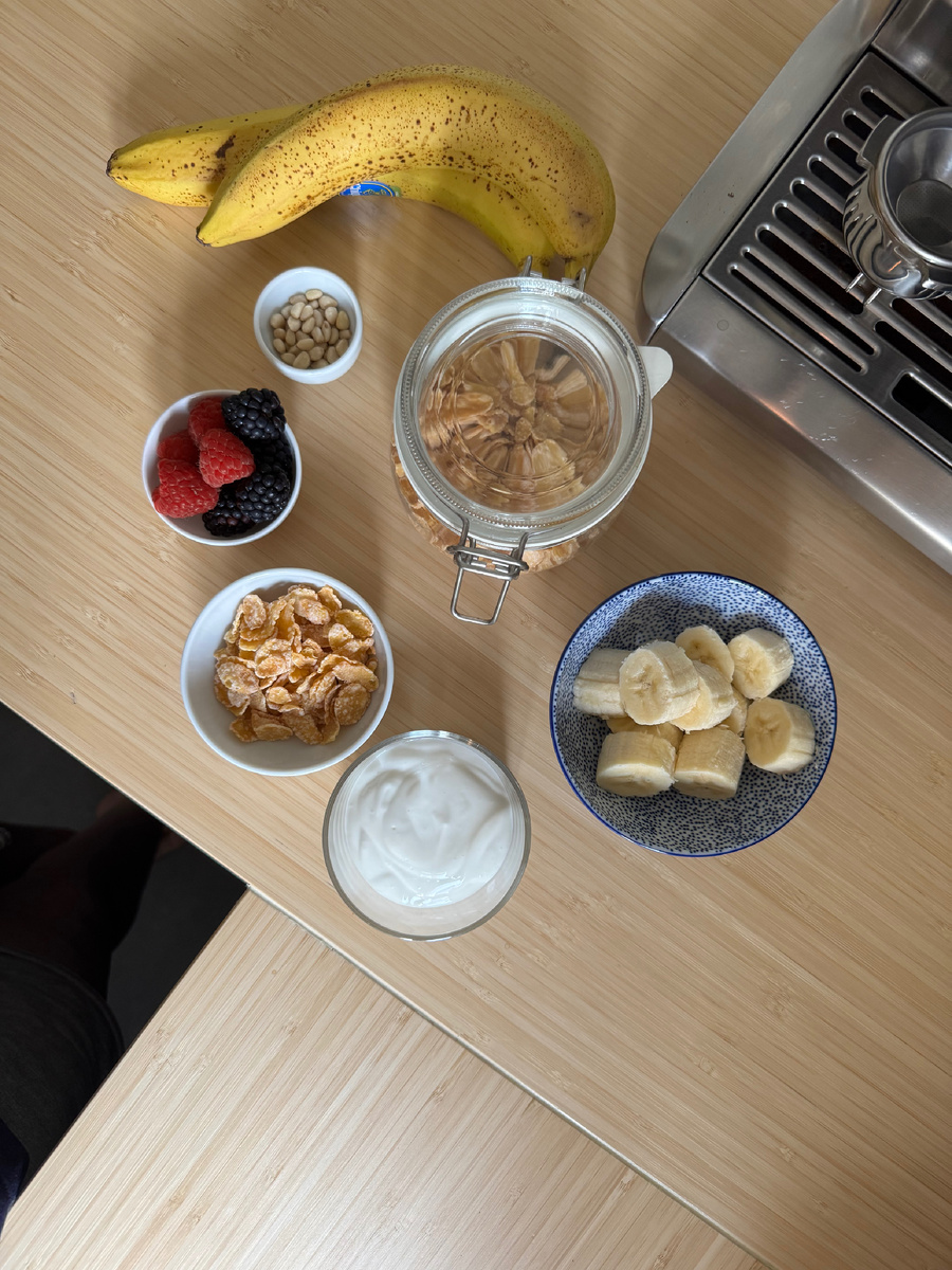 Выбирайте средний банан, чтобы вышло 100 гр