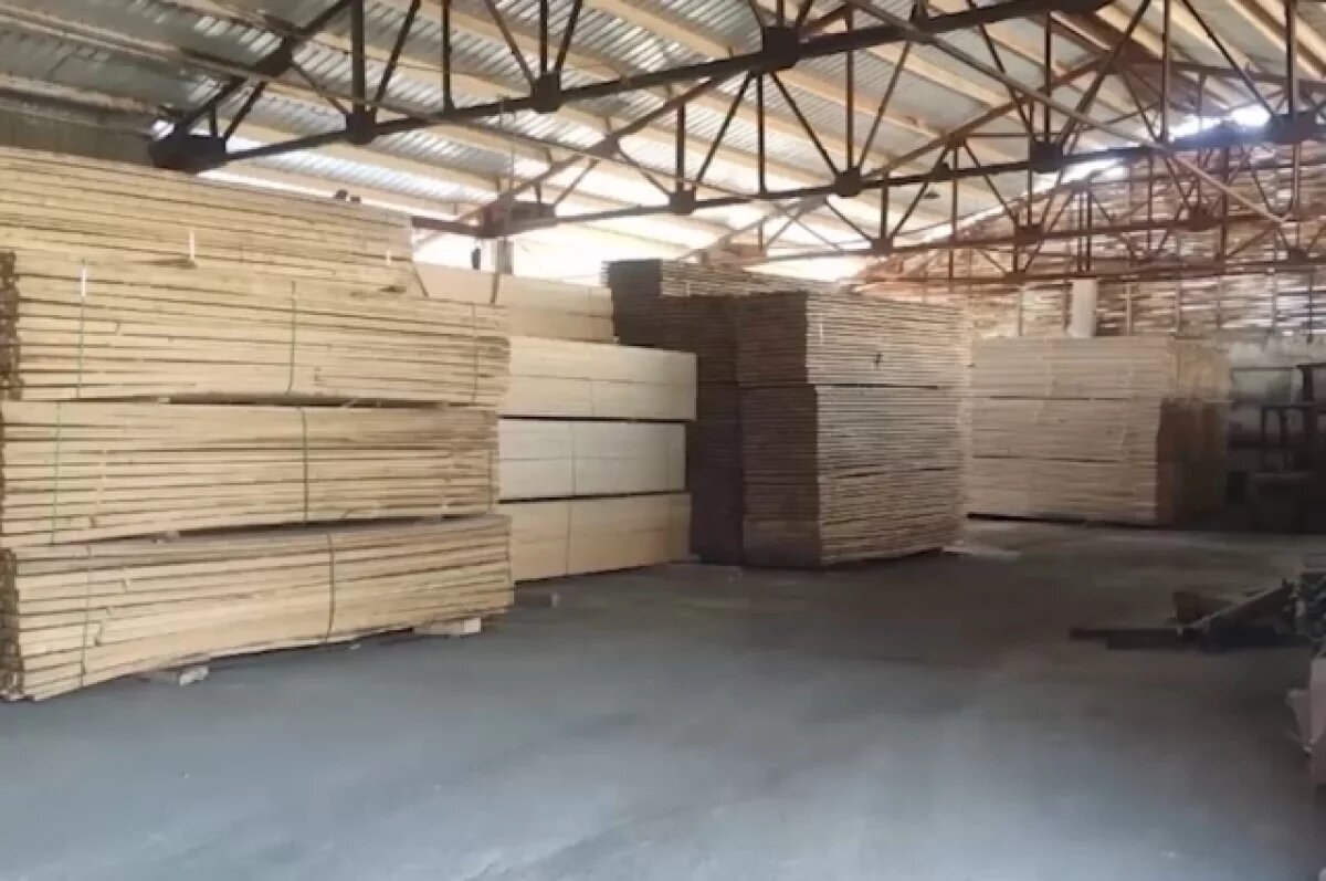    В Приморье в суд ушло дело о контрабанде леса на 51 миллион рублей