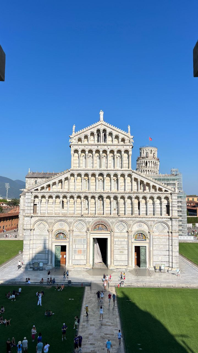 Фото автора. Католический собор (базилика)