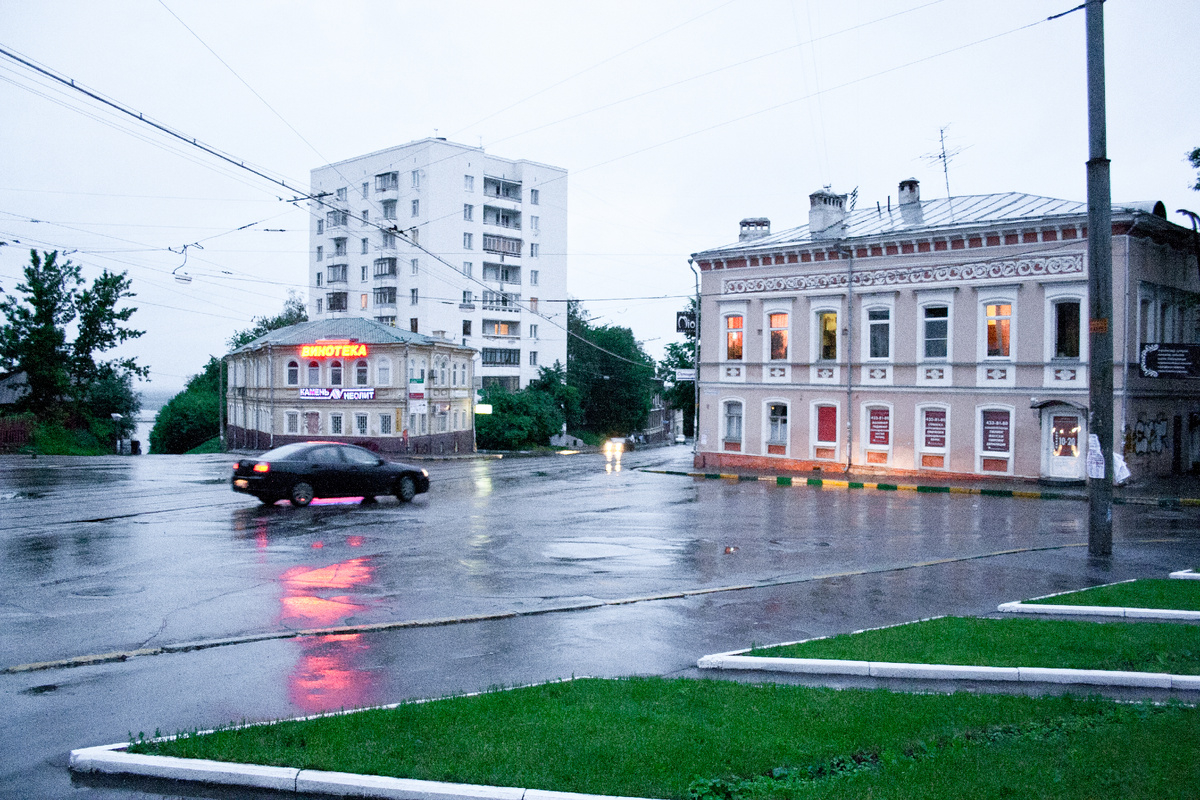 Честно, я не помню где это...