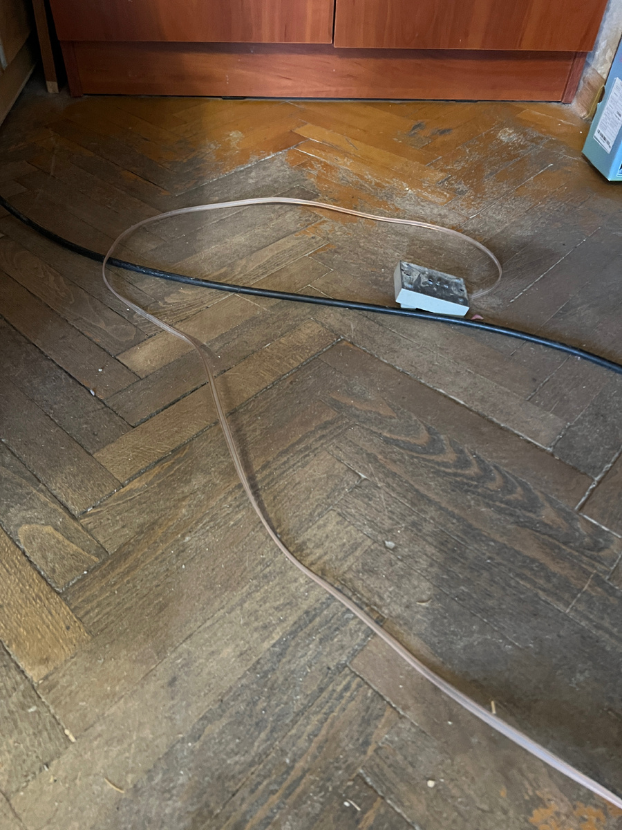 Состояние паркета до обработки 