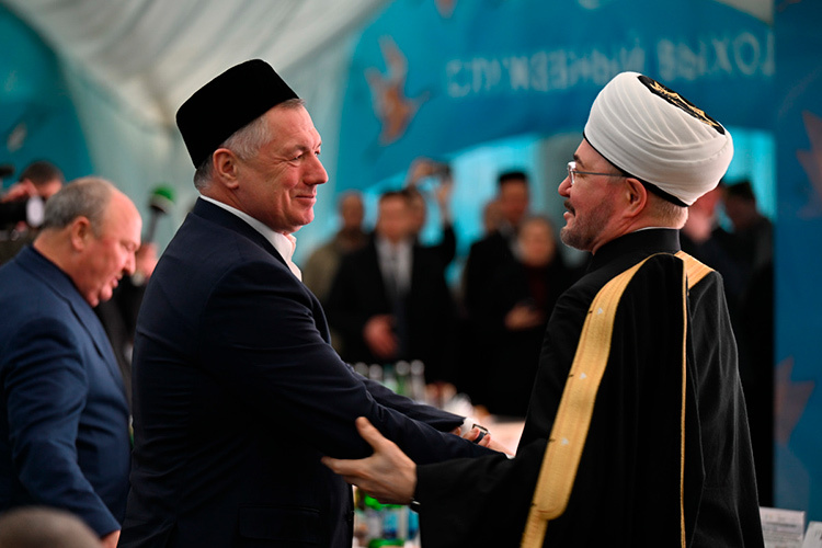    Марат Хуснуллин (слева) и Равиль Гайнутдин (справа).   
Фото: «БИЗНЕС Online»