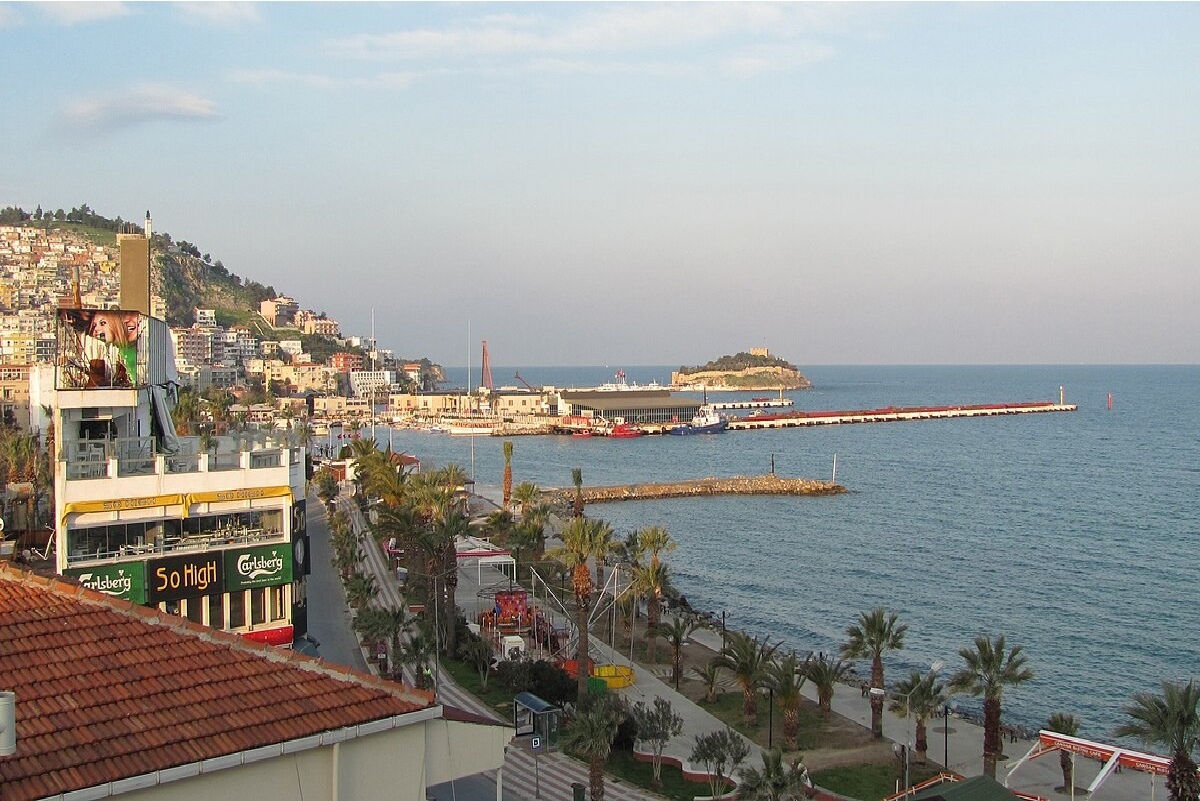    Фото: Слиронить, источник: commons.wikimedia.org