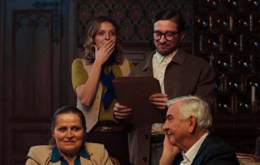 Листайте кадры.