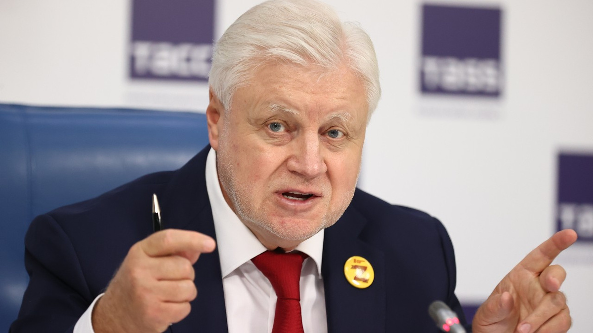 "Народ еле сводит концы с концами": Миронов обвинил Росстат в подгонке статистики 