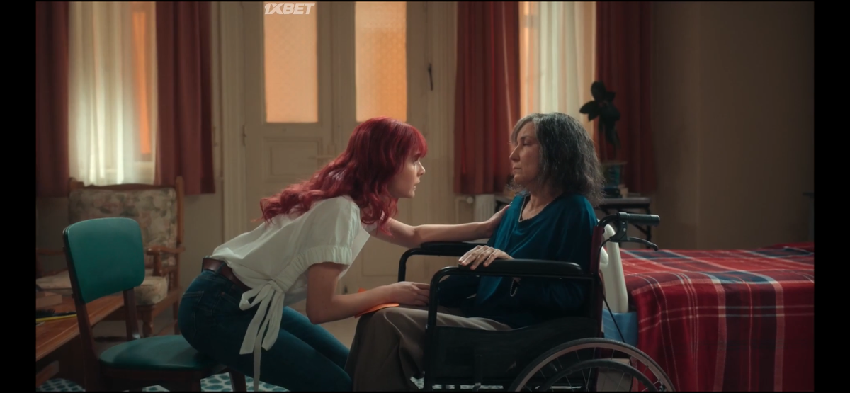 Стоп кадр из сериала «Письма в будущее»