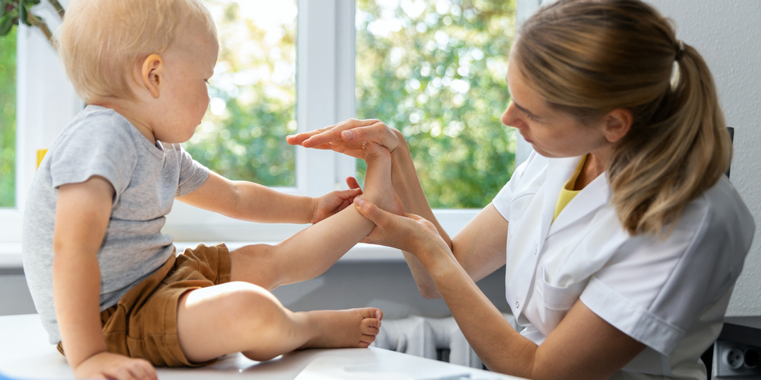 Тест на 5 минут: как понять, что вашему ребёнку пора к врачу-ортопеду