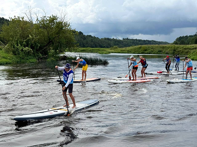 Под Тверью соревновались в гонках на сапах