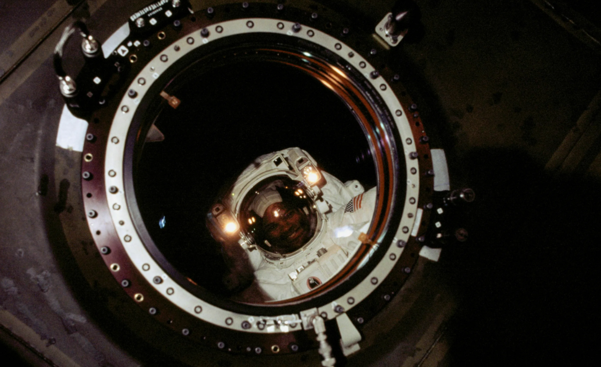 Пустите обратно