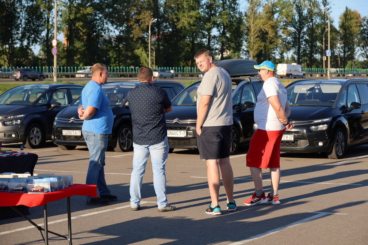 Листайте вправо, чтобы увидеть больше изображений